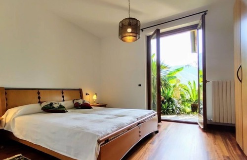 Carlazzo House | Villa Massimo by Interhome