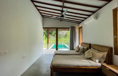 Kuta Villa | Villa MAWAR - Easy Getaway for 4 - Kuta Central