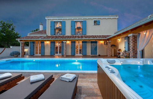 Pridraga Villa | Villa Mek ZadarVillas