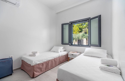 Agios Emilianos Villa | Villa Melanthi - Amazing view to Spetses island