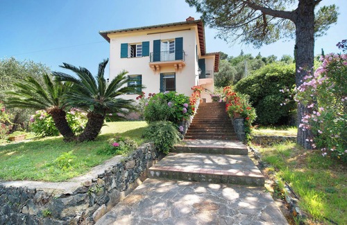 Levanto Villa | Villa 'Mesco' with Mountain View, Private Pool and Wi-Fi