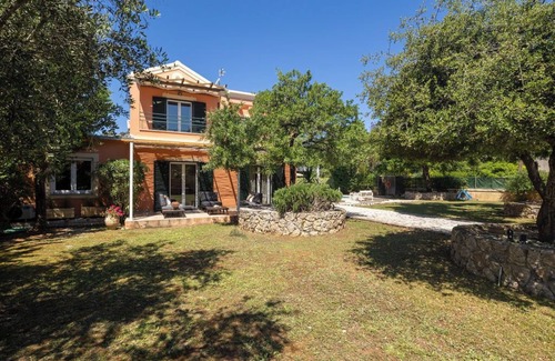Vassilatika Villa | Villa Michel
