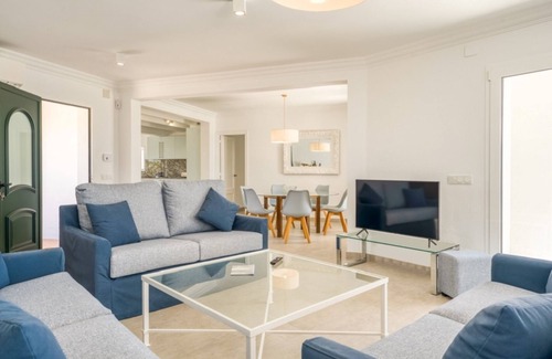 Marina de Son Ganxo Villa | VILLA MILA - Magnificent villa with private pool in Marina de Son Ganxo and free WiFi.