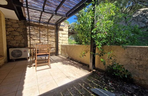 Serra-di-Ferro Villa | Villa 'Mini Albarossa' with Sea View, Private Pool and Air Conditioning