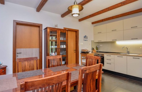 Zrnovnica Villa | Villa Mint - Split by Villas Guide