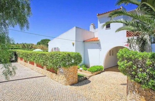 Patroves Villa | Villa Mirasol - Relaxed Private Villa