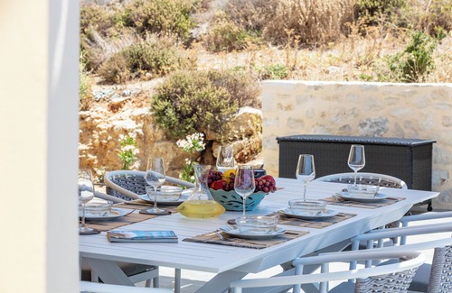 Karoti Villa | Villa mit Unglaublichem Blick auf das Meer und die Berge