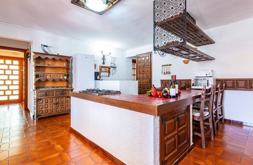 Vinaros Villa | Villa Monbijou with Private Pool & Wi-Fi close to the Beach