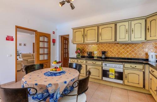 Sao Clemente House | Villa Monte da Torre by Interhome