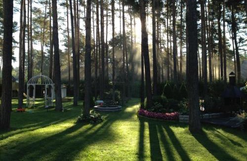 Nomme Villa | Villa Muusa with a cozy sauna, swimming pool and large beautiful garden