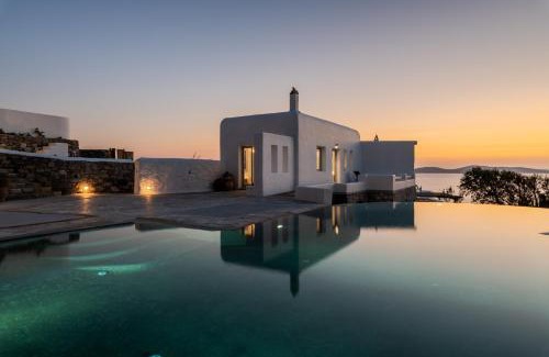 Agios Ioannis Villa | Villa Mykonis Prana by Lavillaebella