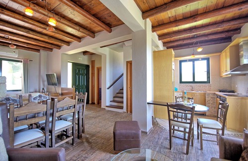 Platanias Villa | Villa Myrtia - Villa rental with private pool and seaview in Crete