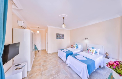 Kalkan Villa | VILLA MYSTIC Colourful 5br/6bth Prvt Pool-Garden & Sea Views