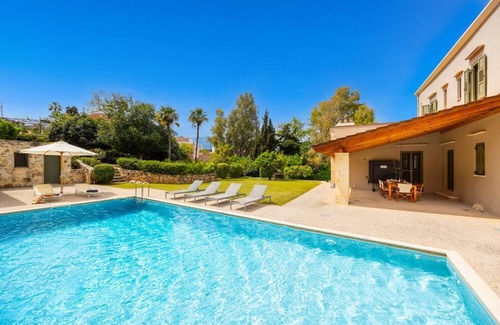 Vamos Villa | Villa Nafsika - Four Bedroom Villa, Sleeps 11