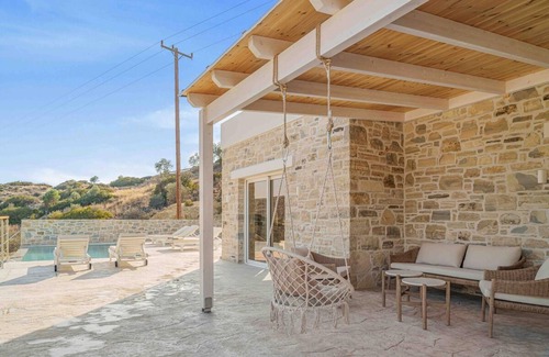 Matala Villa | Villa Nala with Pool by Matala