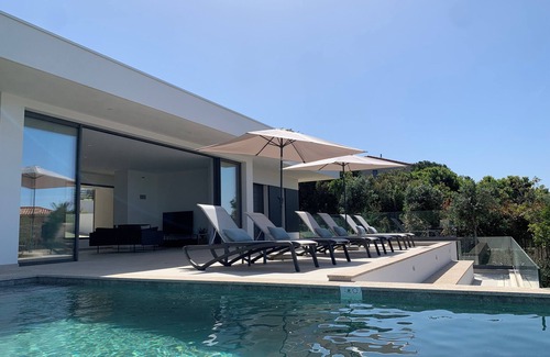 Pietrosella Villa | Villa Napoleon, vue mer Exceptionnelle, Grande Piscine à Debordement