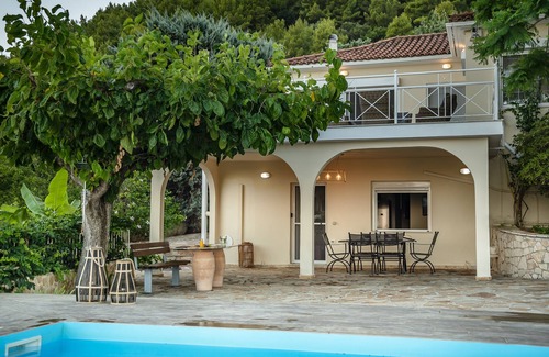 Lithakia Villa | Villa Natura Private pool and Sea view -early book 60dates or more 5% DISCOUNT