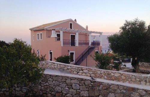 Tselendata Villa | villa near fiscardo , at the village tselentata