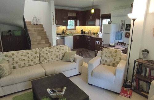 Dalyan City Center Villa | Villa Nefise - 3 bedroom with private pool in the heart of Dalyan.