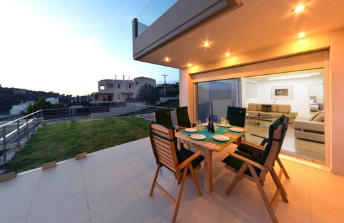 Anavyssos Villa | Villa Nelmar, Luxury Villas in Anavyssos