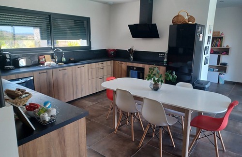 Lablachere House | Villa Neuve Climatisée Avec Piscine 8x4m. Tout Confort