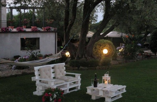 Naso Apartment | Villa Nino Petrelli ground floor with pool and private parking space
