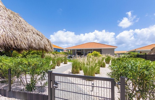Fontein Villa | Villa Nisa 8p - Close to the most beautiful beaches, 4 bedrooms, 3 bathrooms
