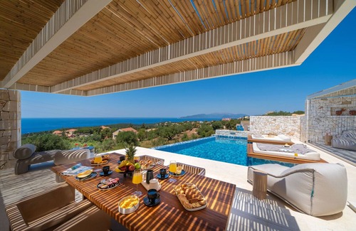 Antipata Villa | Villa Norma - Casta Diva Luxury Accommodation
