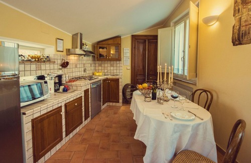 Perugia Apartment | Villa Nuba,Bonfigli apt. - Spa room,fire place,wifi,pool with salt-heated water