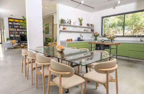 Kerem Maharal Villa | Villa Oasis With Stunning Views Of Maharal Valley