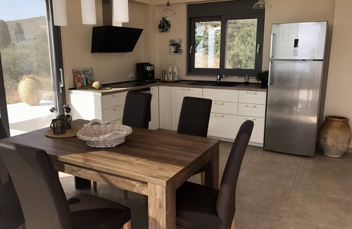Pylos-Nestoras Apartment | Villa Ocean View für 4 Personen