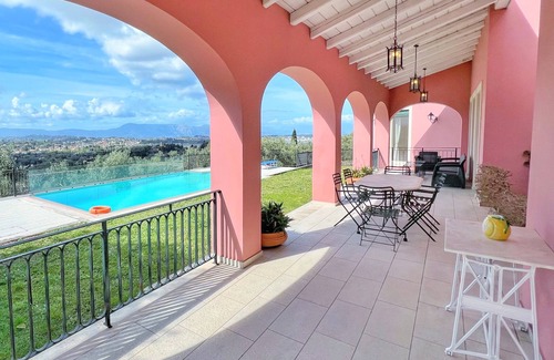 Perama Villa | Villa Olea Corfu – Exclusive Villa with Infinity Pool & Panoramic Views