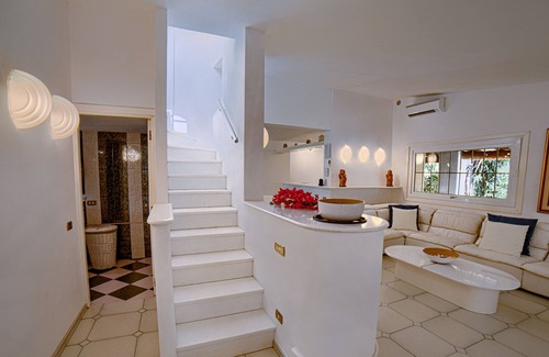 Quartu Sant'Elena Villa | Villa Oleandra with pool, tennis, 4000 mt of garden, WIFI