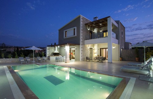 Prines Villa | Villa Olia - When Luxury meets Cretan Tradition - Absolout Privacy