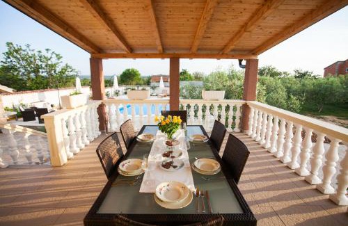 Visocane Villa | Villa Olive ZadarVillas