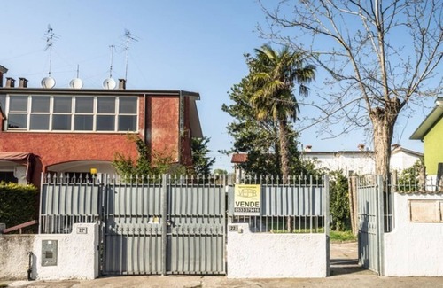 Lido di Pomposa Villa | Villa on 1st floor with large garden, air conditioning, bbq, 2 parking spaces