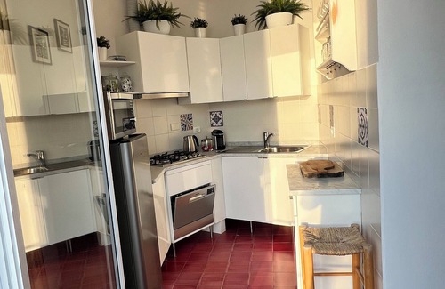 Vernazza Villa | Villa on 2 levels overlooking the harbor of Vernazza. Wi-Fi & AC