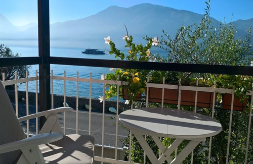 Brenzone sul Garda Villa | Villa on LAKE with private dock.