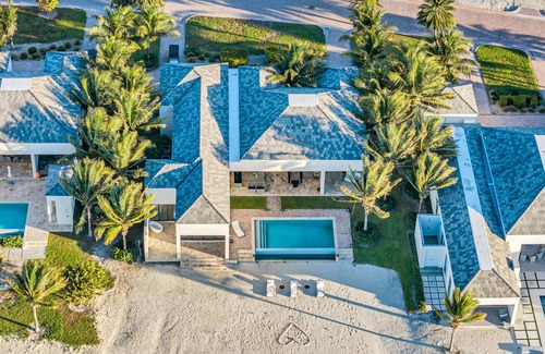 North Bimini Villa | Villa on the Beach/Heated Pool/Bohemian Vibe/Corsair Key