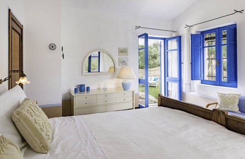 Sant'Elmo Villa | Villa on the sea of southern Sardinia in a private park, 8 beds
