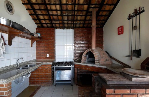 Morro da Cruz House | Villa on the top of the hill in Angra dos Reis - Ang015