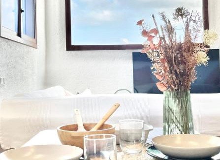 Blanes Villa | Villa Only Adults 2 Pax · Piscina Privada · A/C · WIFI · BBQ