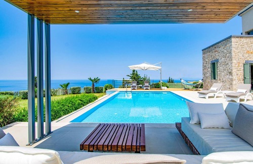 Agios Nikitas Villa | Villa Orizontas by Villa Plus
