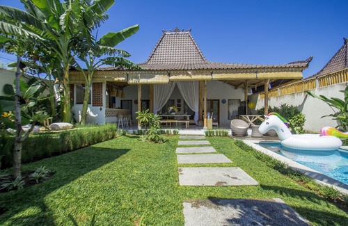 Seminyak Villa | Villa Orked 1, an Oasis in bustling Jalan Mertanadi