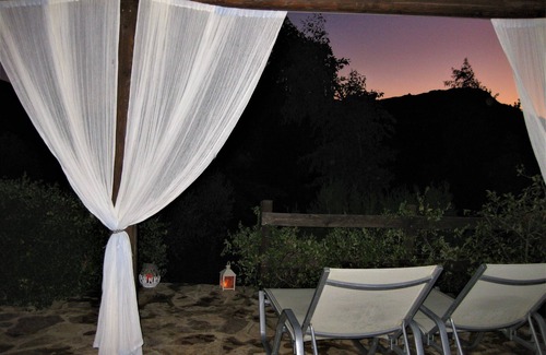 Agios Vasileios Cottage | Villa Ostria, Lefkogia Cottage on a 20.000 sq.m.farm! Only 1 km from the beach.