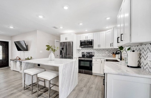 Boca Raton House | Villa Palm 4 BD 2 BA Heated Private Pool Office BBQ