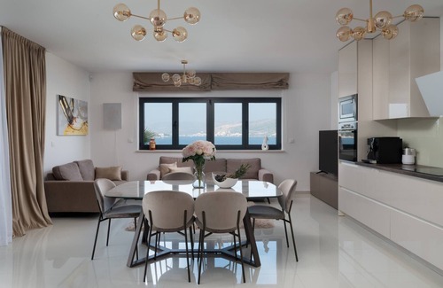 Razanj Villa | Villa Palm Bay 1, heated pool - 5 m from the sea, private parking, with stunning sea view, nice terrace, beach access.