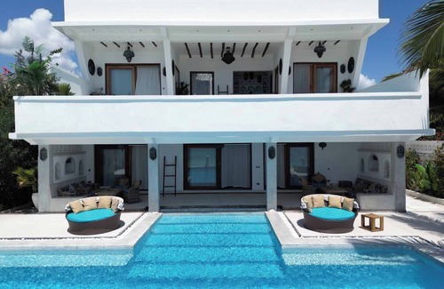 Jambiani Villa | VILLA PARADIS by CASA PARADIS 3-Bedroom Ground Floor Beach Villa