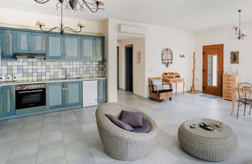 Sivas Villa | Villa Paradisos 1 with private pool, wireless, satellite TV, in a quiet idyll