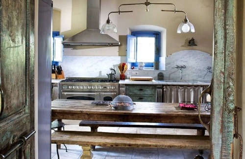Barberino Tavarnelle Villa | Villa Passignano: A stylish bedrooms 6 September in the heart of Tuscany